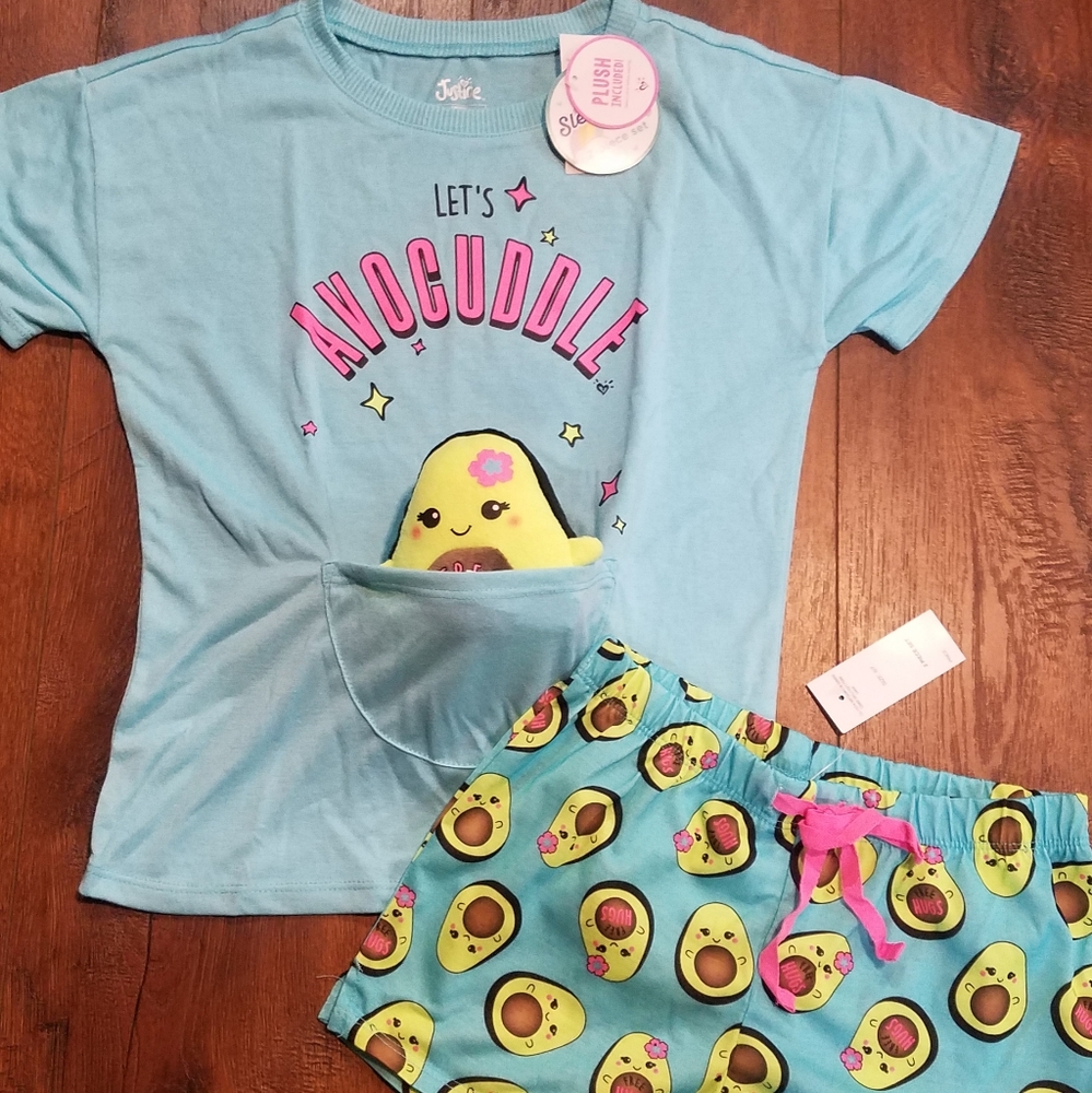New! Avocuddle PJ Set 6/7